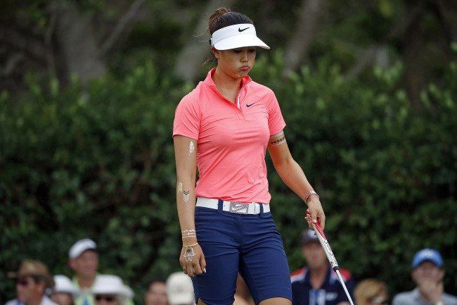 Michelle Wie expresses frustration on Saturday. (AP-Yonhap)