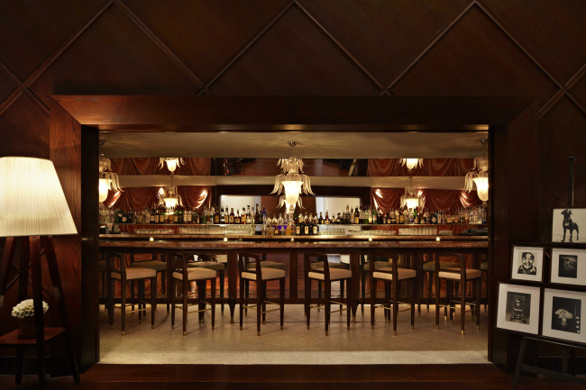 The Rose Bar at Delano in Miami Beach (Courtesy of Morgans Hotel Group/TNS)