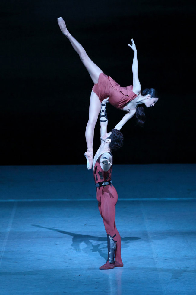 Korean National Ballet performs Khachaturian’s “Spartacus.” (Korean National Ballet)
