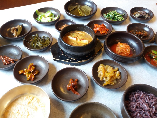 Vegetarian jeongsik at Seoil Farm restaurant Solee (Christine Cho)