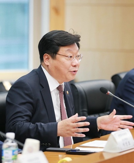 Trade Minister Joo Hyung-hwan (Yonhap)