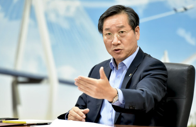 Incheon City Mayor Yoo Jeong-bok talks of his achievements and goals three years into his term in an office interview. Incheon Metropolitan Government