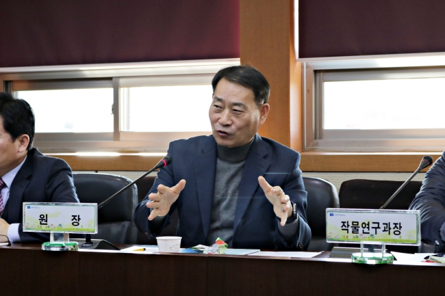 Kim Soon-jae, director-general of the Gyeonggi Province Agricultural Research and Extension Service. (Son Ji-hyoung/The Korea Herald)