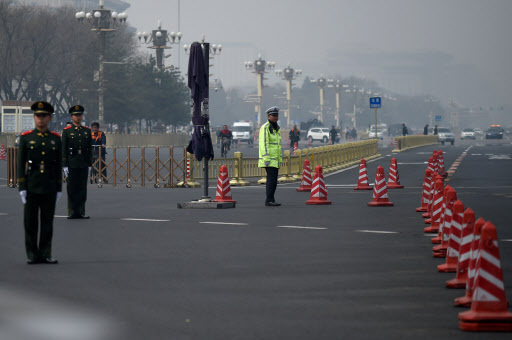 Tight security is seen in Beijing on Tuesday. (Yonhap)