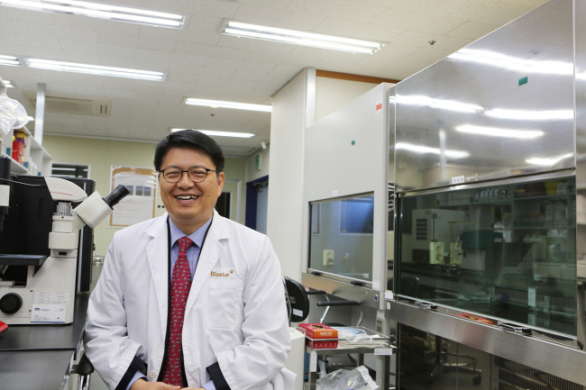 Nature Cell CEO Ra Jeong-chan (Nature Cell)