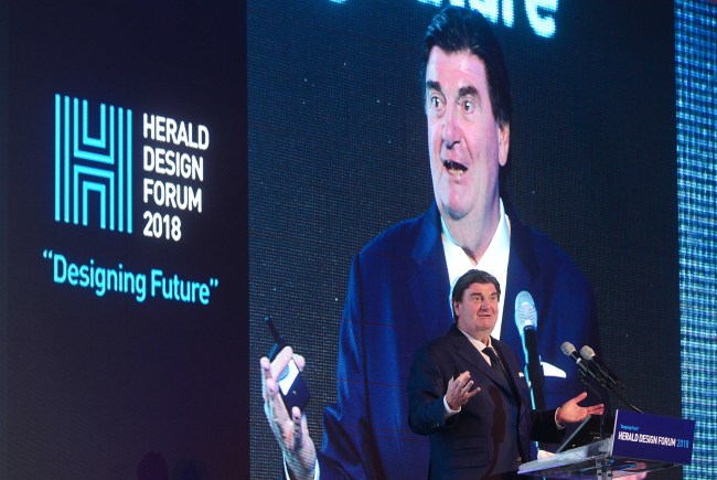 Peter Zec, Red Dot founder and chief executive, speaks at Herald Design Forum 2018 in Seoul on Friday. (Lee Sang-sup/The Korea Herald)