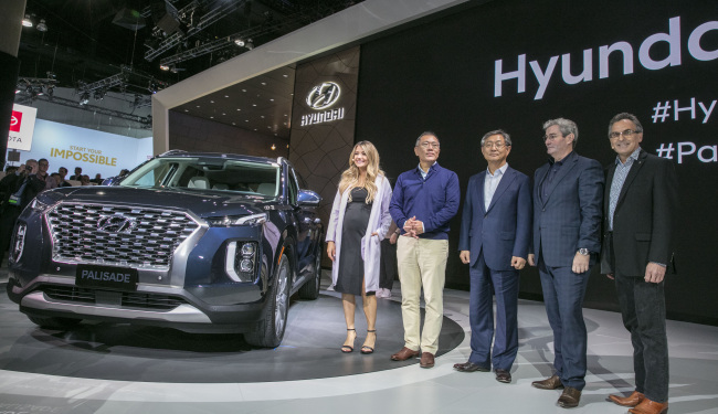 Hyundai Motor goes all-out in US marketing on signs of recovery