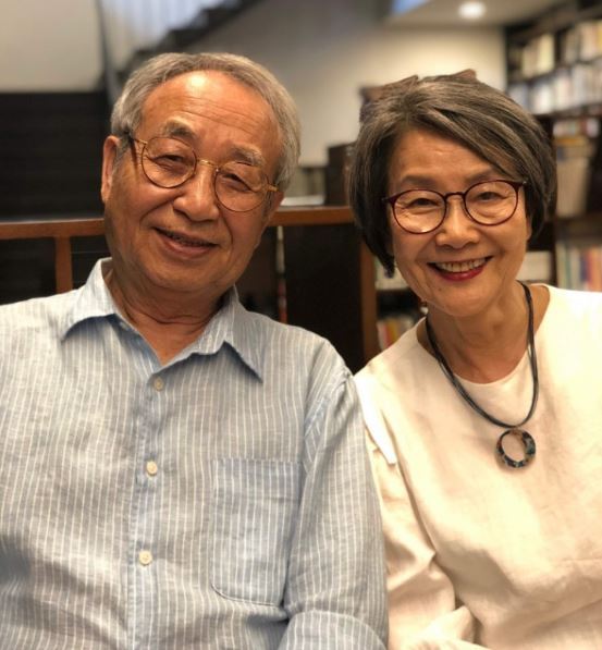 Lee Chan-jae and his wife, An Kyong-ja