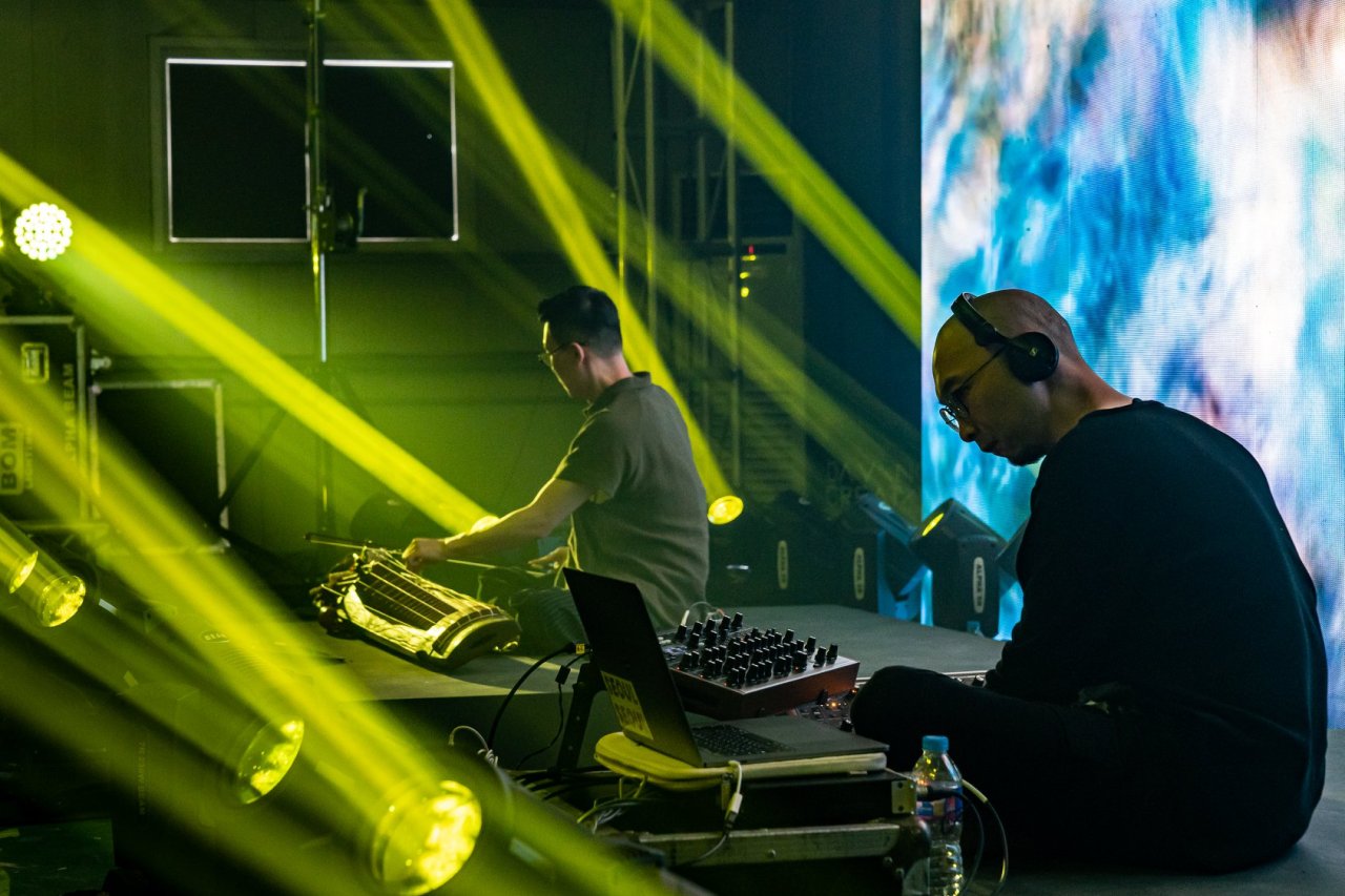 Muto performs on Aug. 23 at Davinci Creative 2019, held at Seoul Art Space Geumcheon. (Muto)
