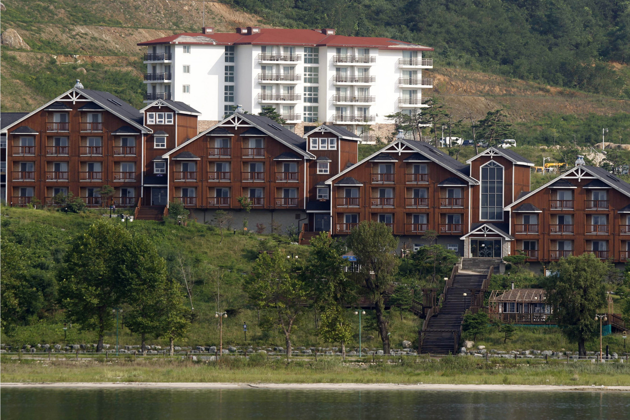 In this Sept. 1, 2011, file photo, South Korean invested villas line the coastline of the Mount Kumgang resort, also known as Diamond Mountain, in North Korea. (AP-Yonhap)