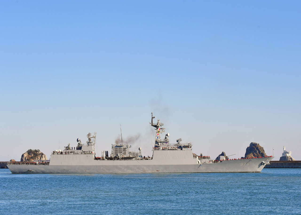Navy destroyer Wang Geon sets sail from Busan on Dec. 27 for a six-month rotation for the country’s overseas anti-piracy Cheonghae Unit. (South Korean Navy)