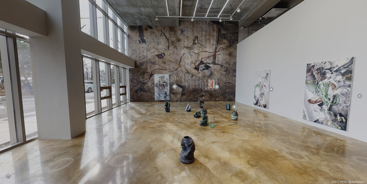 Virtual tour of “Even here, I exist“ exhibition at Barakat Contemporary (Barakat Contemporary)