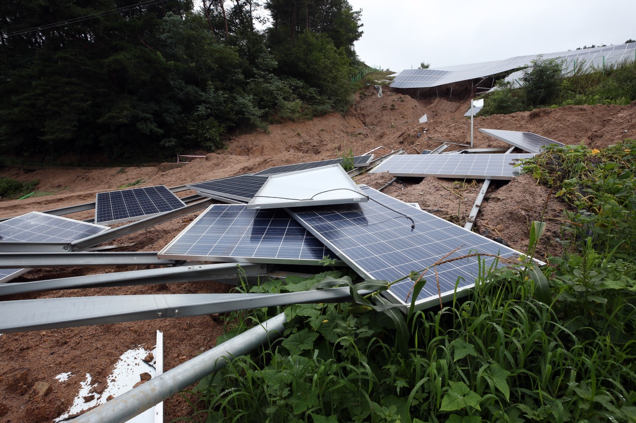 Solar modules destroyed by a landslide in Jaecheon, North Chungcheong Province (Yonhap)