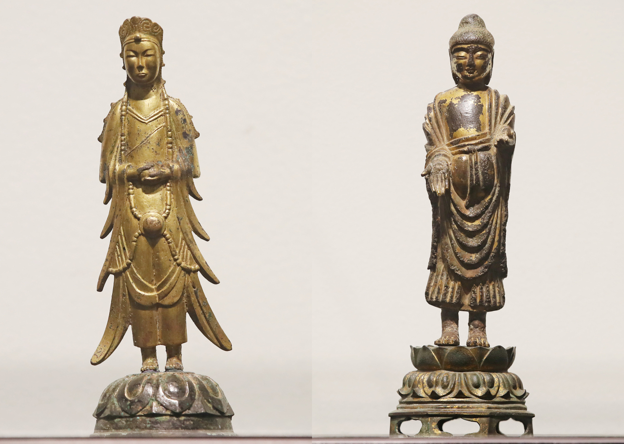 Treasure No. 285, Gilt-Bronze Standing Bodhisattva (left), and Treasure No. 284, Gilt-Bronze Standing Buddha (National Museum of Korea)