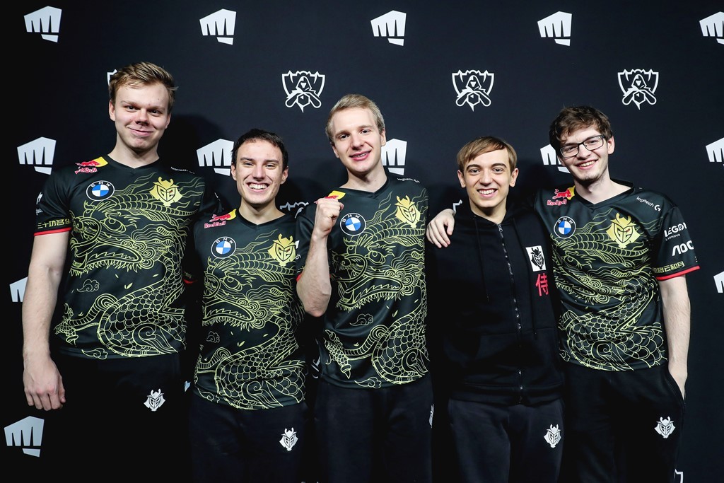 G2 Esports poses for photos after taking down Gen.G Esports on Sunday. (Riot Games)