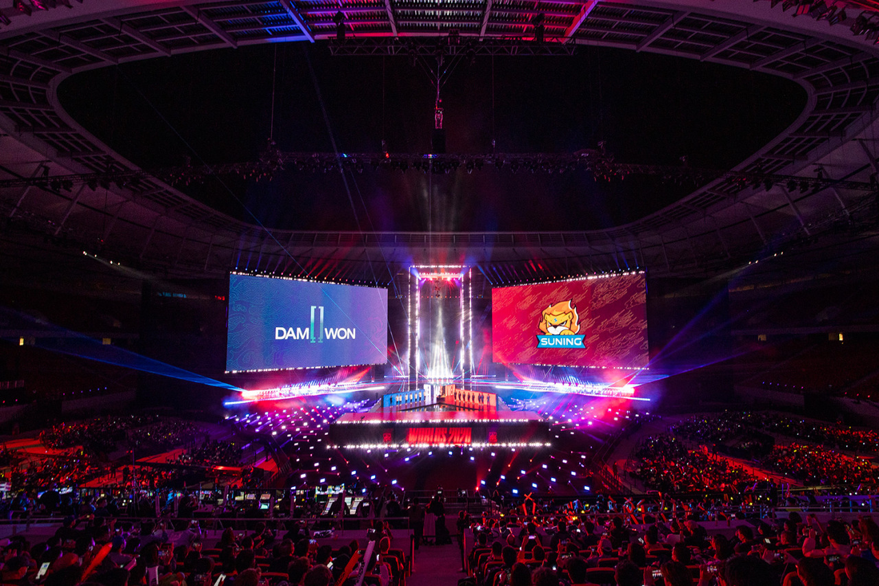 Damwon Gaming and Suning face off in the World Championship Finals. (Riot Games)