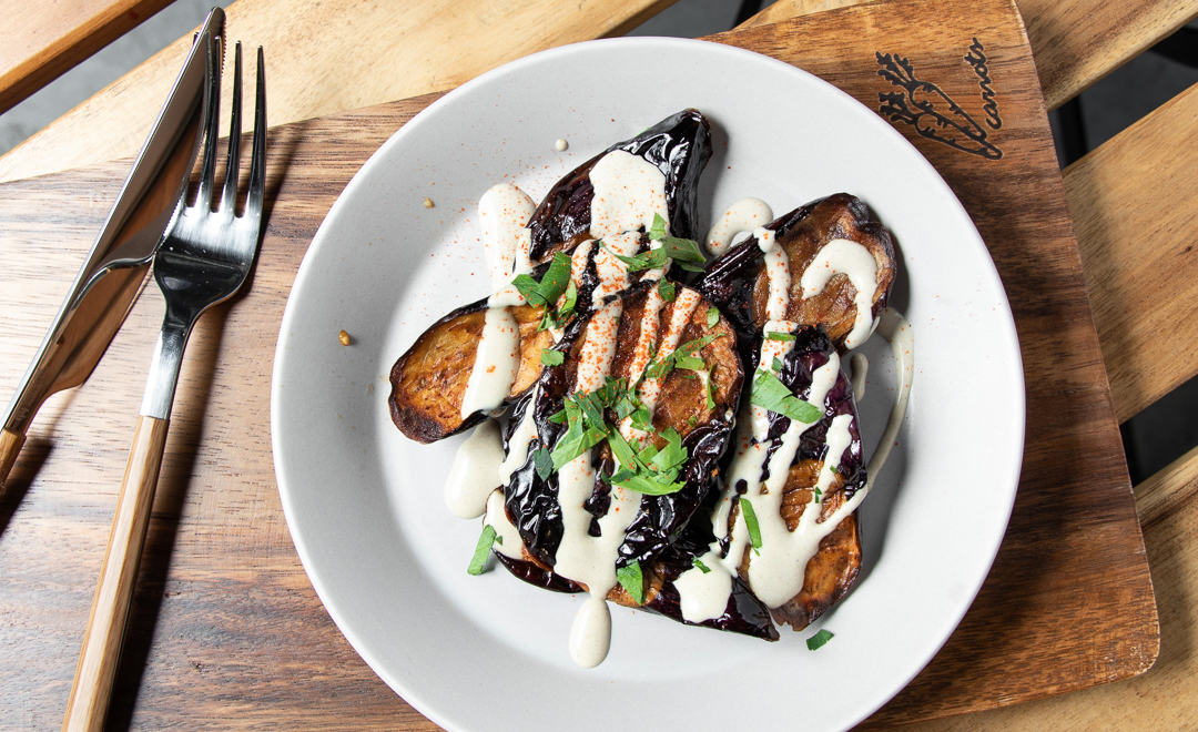 The key to Chick Peace's meaty, tender fried eggplant is the quality of the eggplant itself, says owner-chef We Won-jun. (Chick Peace)