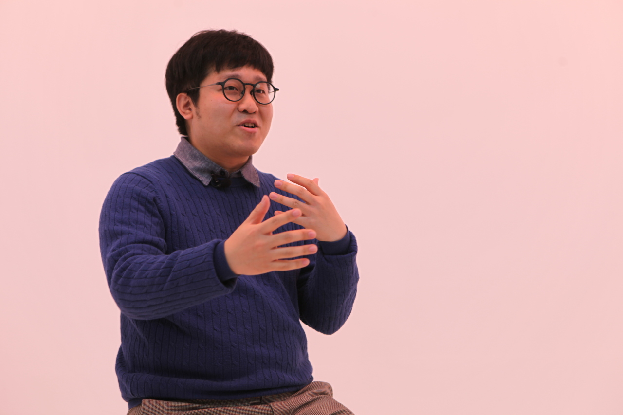 Kim Dong-joo talks during an interview with the Korea Herald at Herald Corp.’s studio in Seoul on Jan. 21. (Park Ga-young/The Korea Herald)