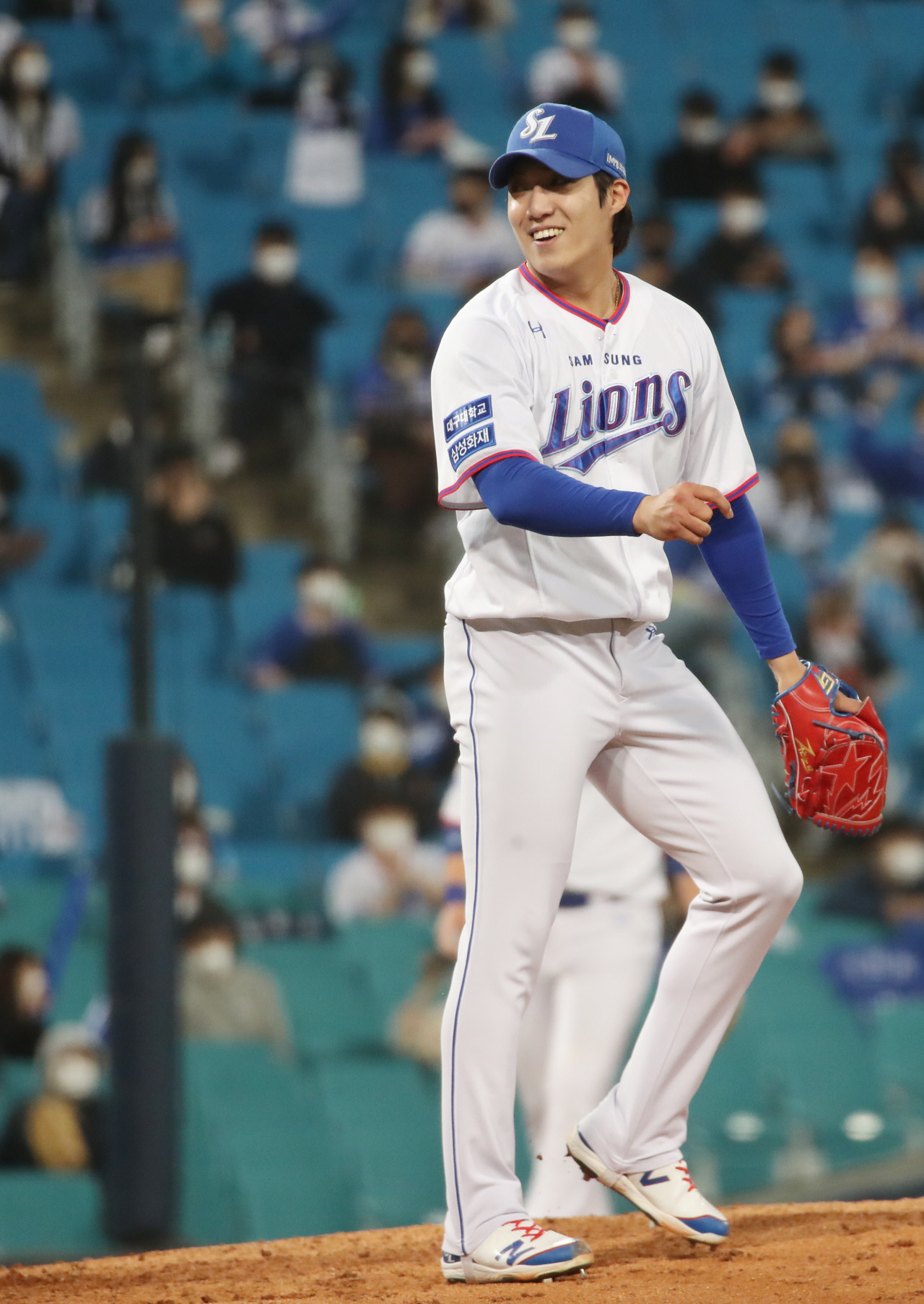 Lessons learned from poor stretch helping young KBO ace in breakout season