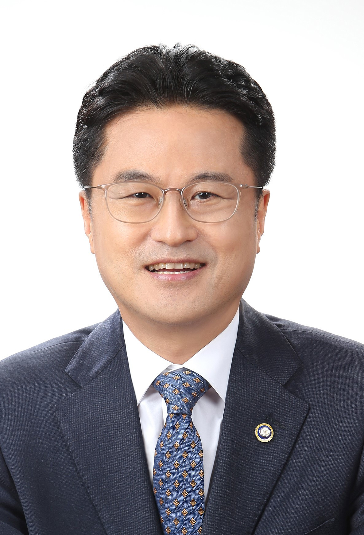 Kim Chung-woo, the administrator of the Public Procurement Service