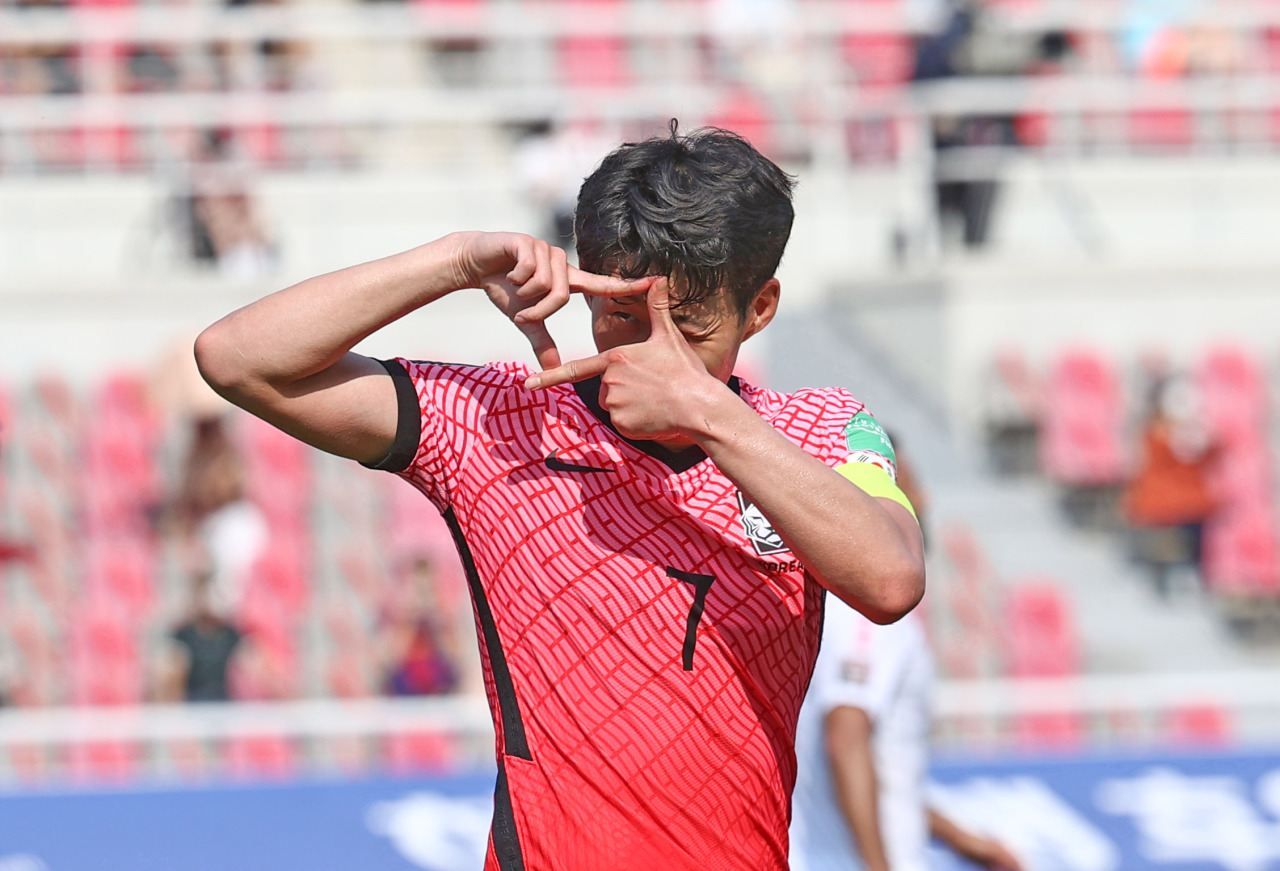 In this file photo from June 13, 2021, Son Heung-min of South Korea celebrates his goal against Lebanon during the teams' Group H match in the second round of the Asian qualification for the 2022 FIFA World Cup at Goyang Stadium in Goyang, Gyeonggi Province. (Yonhap)