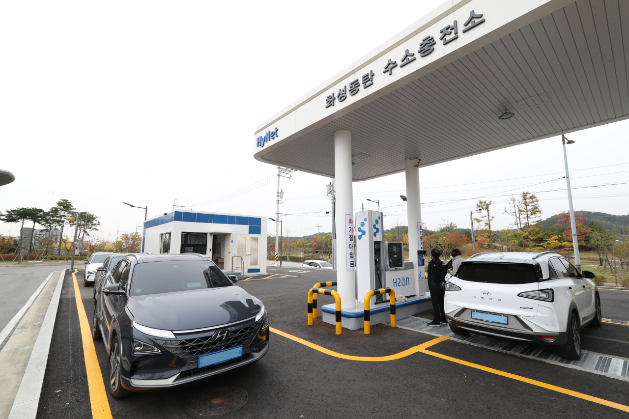 A hydrogen fueling station in Dongtan-dong, Hwaseong, Gyeonggi Province (Hwaseong City)