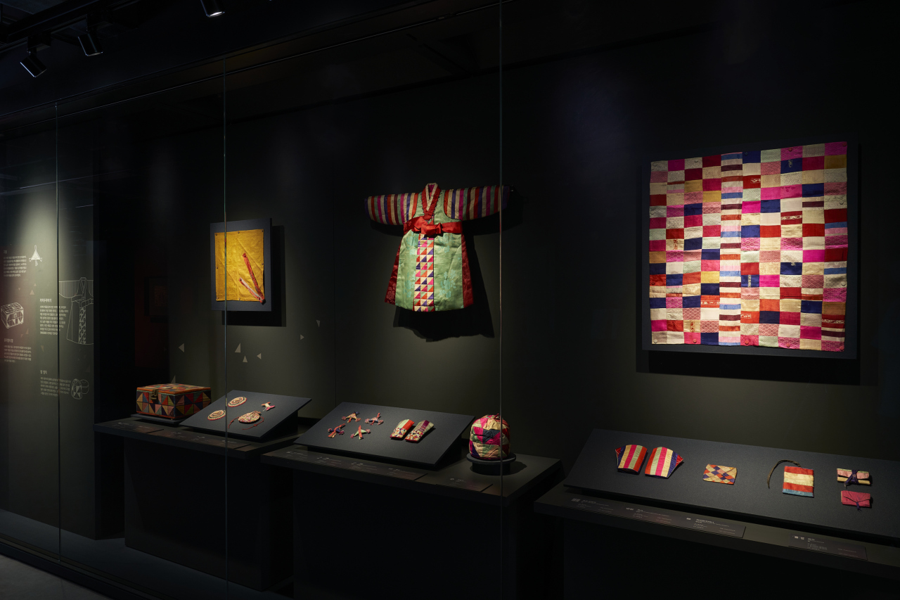 An installation view of the exhibition “Bojagi, Embracing Daily Life” at the Seoul Museum of Craft Art