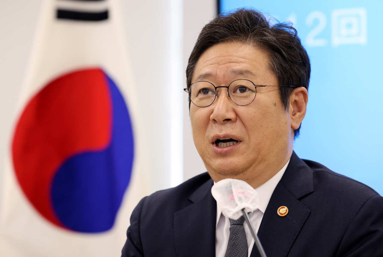 Culture Minister Hwang Hee speaks at an online conference held for the culture ministers of Korea, China and Japan at the National Museum of Modern and Contemporary Art in central Seoul on Monday. (Culture Ministry)