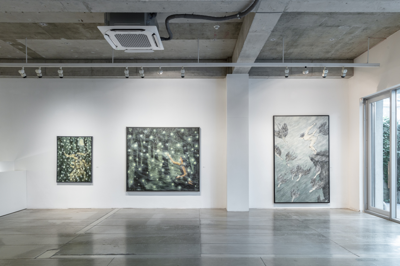 An installation view of “In the Garden” at Gallery Yeh in Seoul (Gallery Yeh)