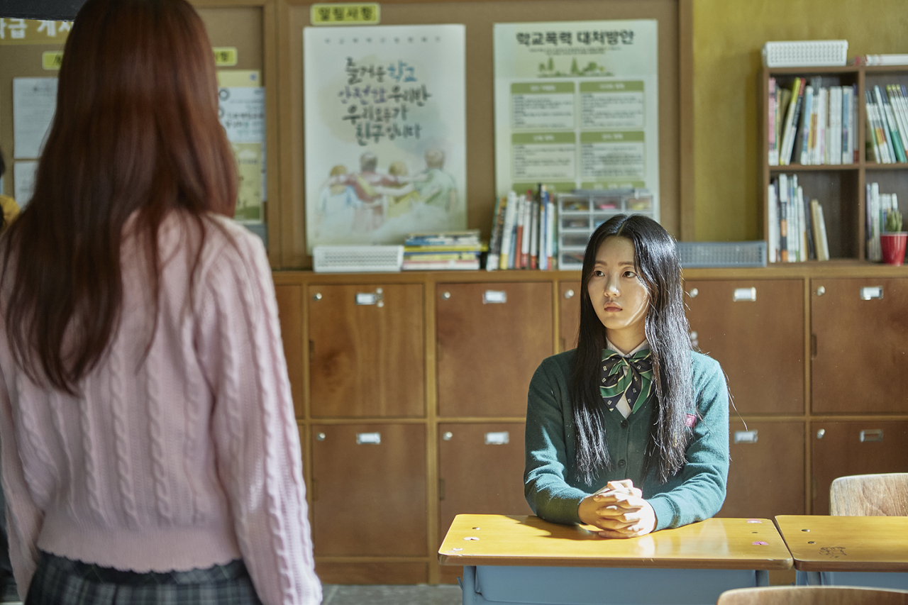 Cho Yi-hyun plays the quiet, cool-headed class president Choi Nam-ra in “All of Us Are Dead” (Netflix)