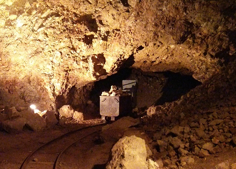 Sado Kinzan Gold Mine (Golden Sado)