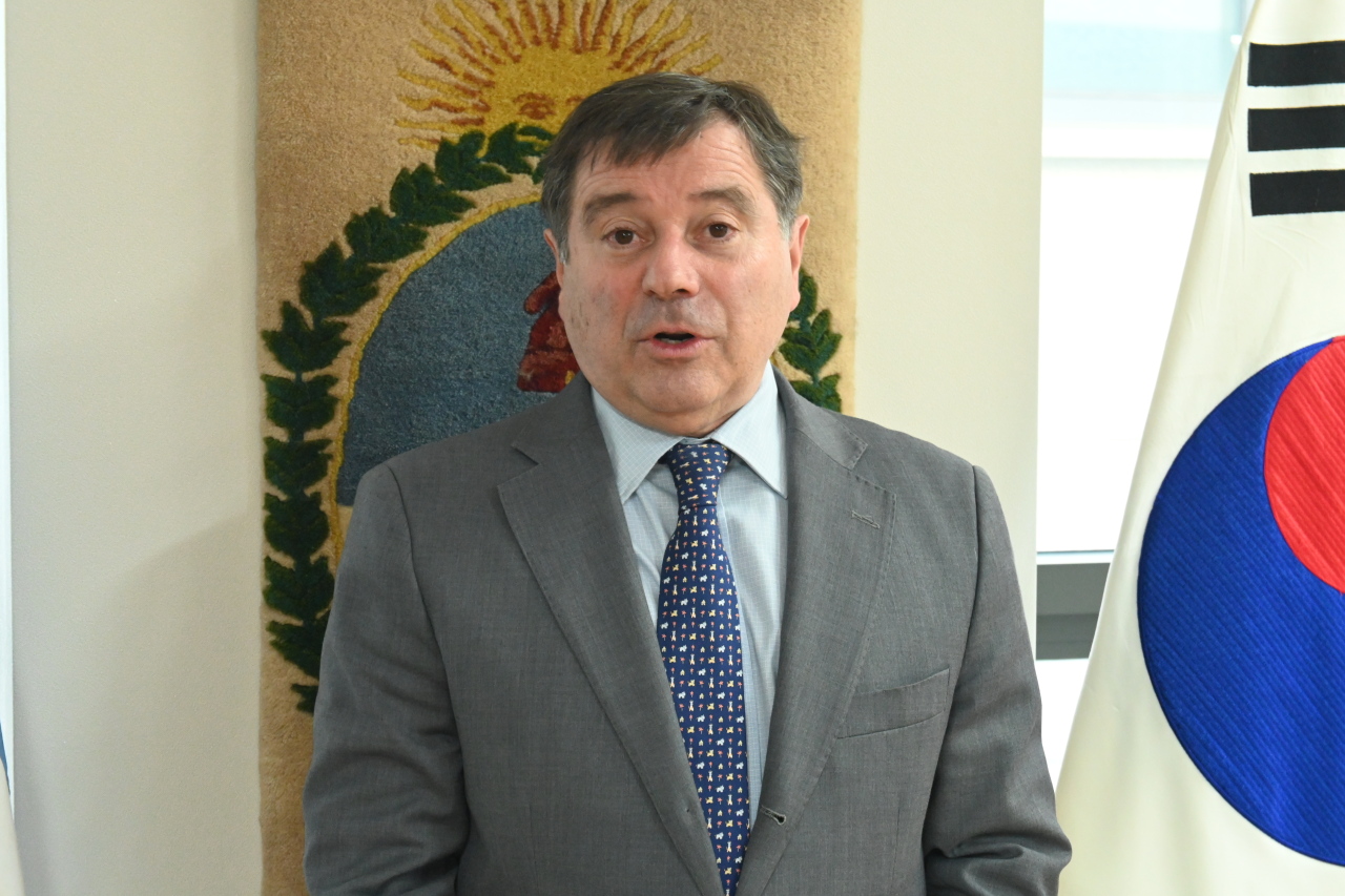[Diplomatic Circuit]El embajador argentino destaca el 60 aniversario de América Latina