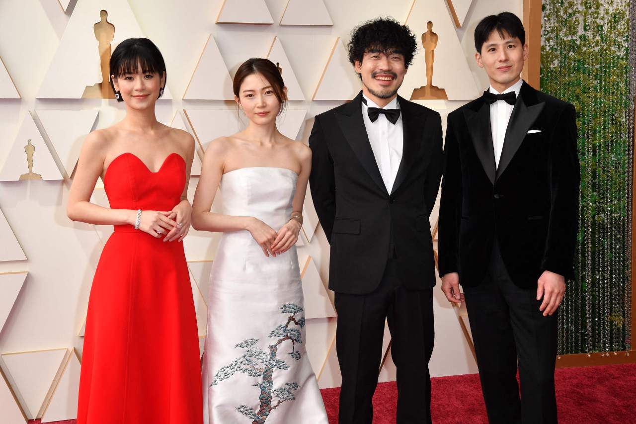 From left: Actors of “Drive My Car” Sonia Yuan, Park Yu-rim, Jin Dae-yeon and Ahn Hwi-tae attend the 94th Oscars at the Dolby Theater in Hollywood on Monday. (AFP-Yonhap)