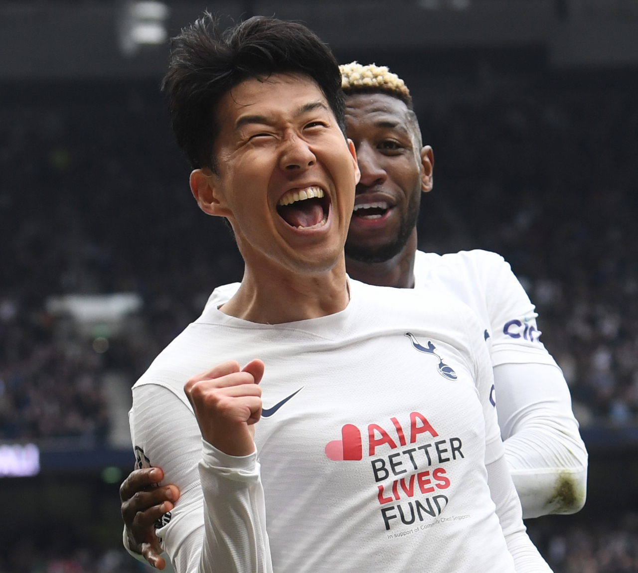 In this EPA photo, Son Heung-min of Tottenham Hotspur (L) celebrates his goal against Leicester City during the clubs' Premier League match at Tottenham Hotspur Stadium in London on Sunday. (EPA)