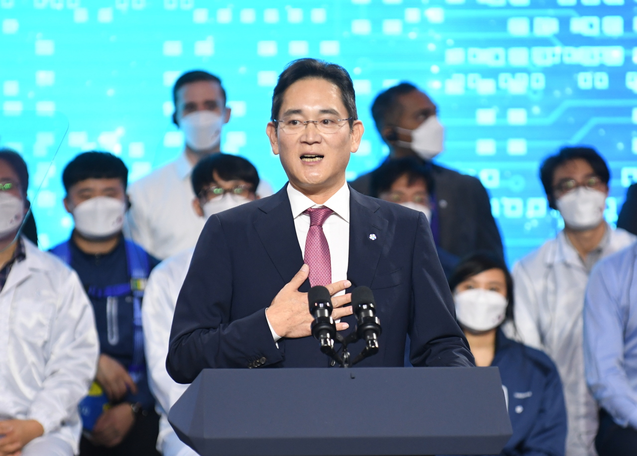 Samsung Electronics Vice Chairman Lee Jae-yong speaks during a press conference following US President Joe Biden's visit at the Samsung Electronic Pyeongtaek Campus in Pyeongtaek, south of Seoul, South Korea. (EPA-Yonhap)