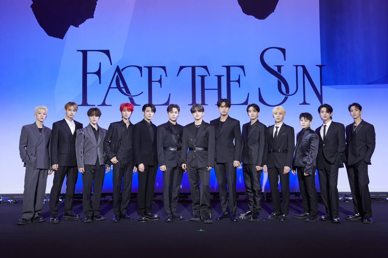 K-pop boy band Seventeen hold a press conference for the act's fourth LP, Face the Sun, on May 27 at the Hotel Conrad Seoul in Yeouido, Seoul.  (Pledi's entertainment)