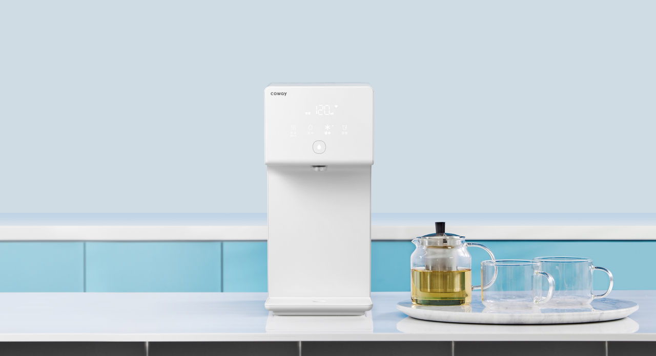 Coway’s Icon Water Purifier 2 draws attention with its innovative qualities. (Coway)