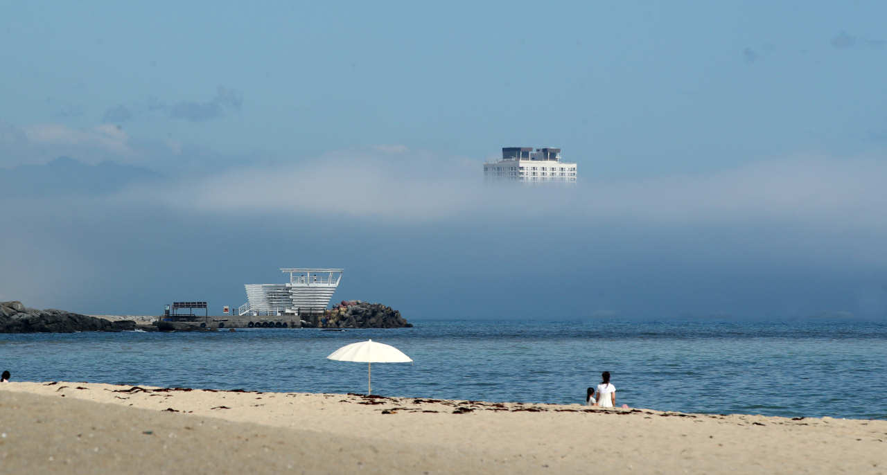 This photo taken June 24 shows a beach in Gangneung, a city in Gangwon Province. (Yonhap)