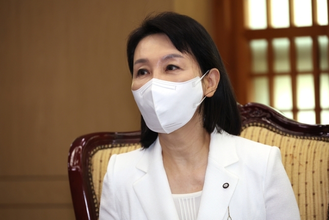 Lee Shin-wha, new ambassador-at large on North Korean human rights issues (Yonhap)