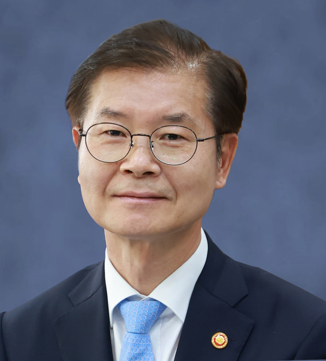 Minister of Employment and Labor Lee Jung-sik (Ministry of Employment and Labor)