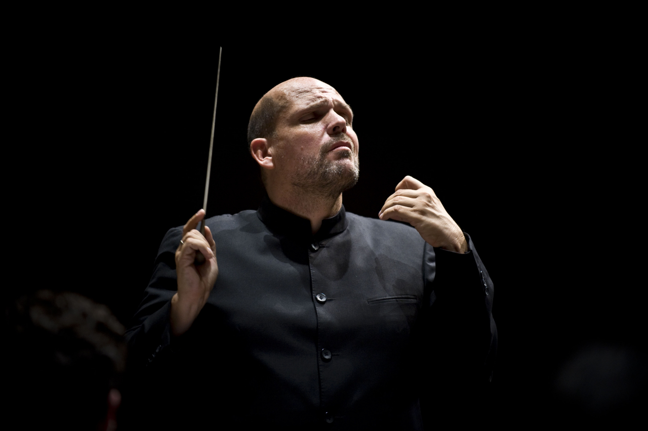 Conductor Jaap van Zweden (Courtesy of Bert Hulselmans)