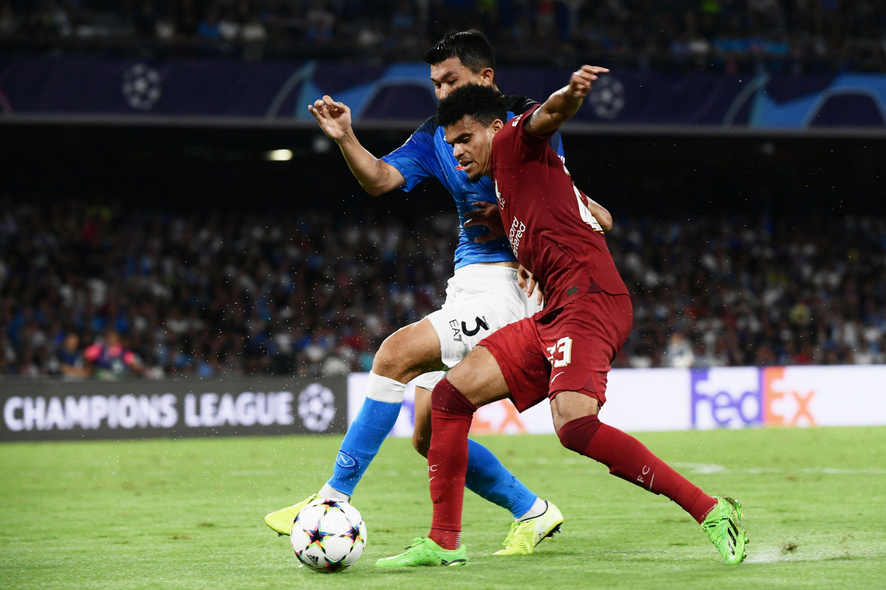 In this AFP photo, Kim Min-jae of Napoli (L) battles Luis Diaz of Liverpool for the ball during the teams' Group A match at the UEFA Champions League at Stadio Diego Armando Maradona in Naples, Italy, on Wednesday. (AFP)