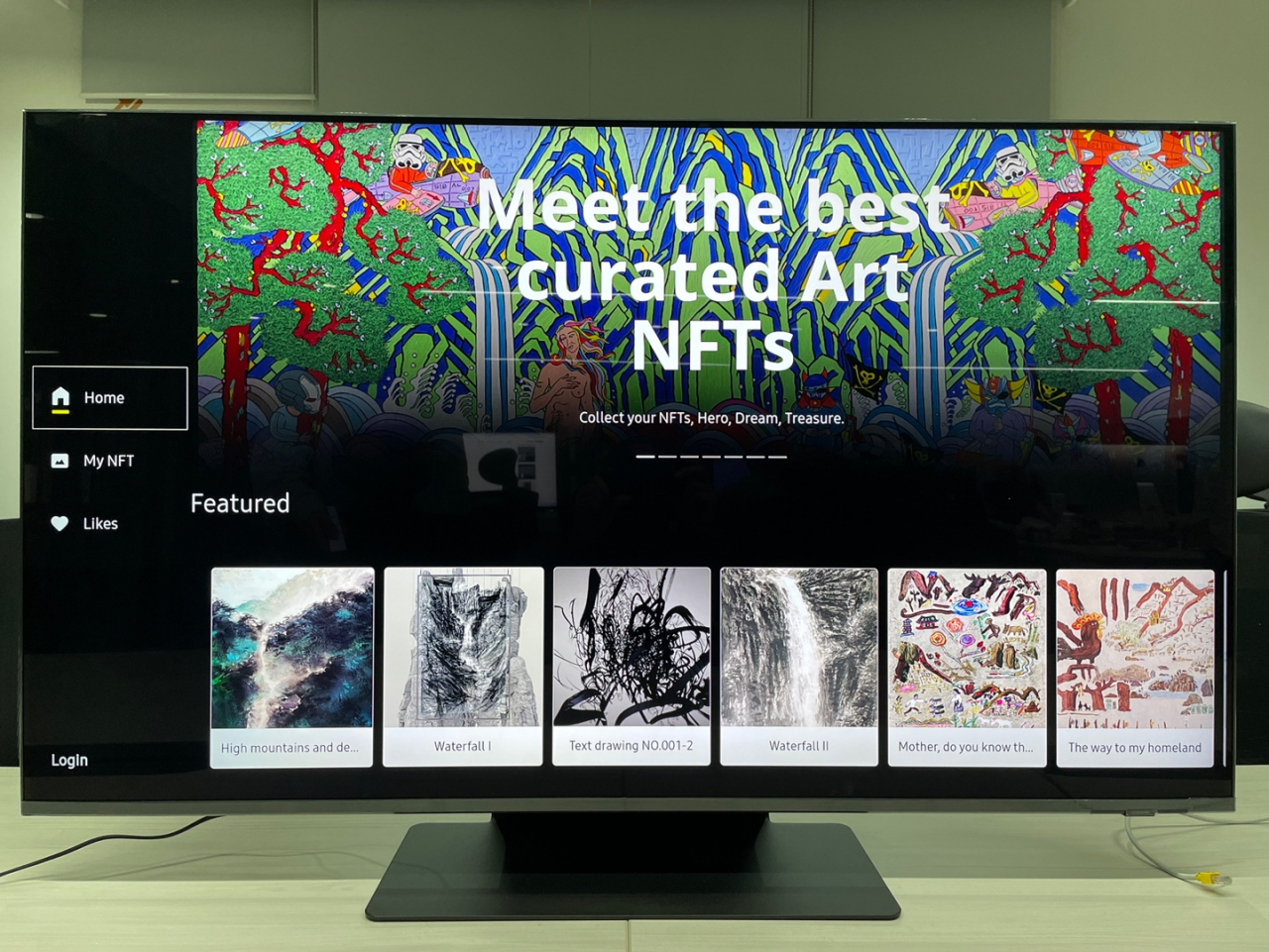 ArtToken's NFT platform is displayed on a Samsung smart TV at IFA 2022. (ArtToken)