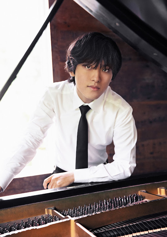 Pianist Lim Yun-chan (MOC Production)