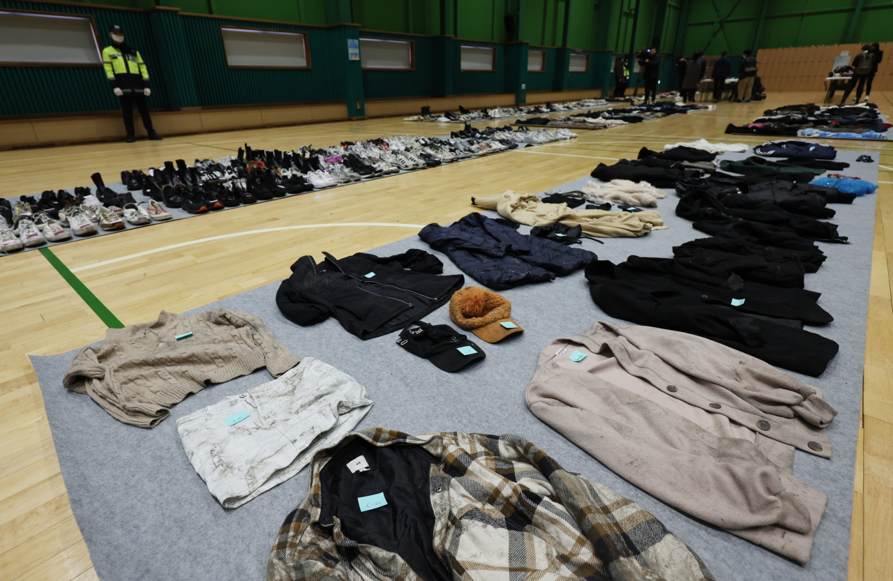 Lost items related to the Itaewon accident are placed at the lost and found center at Wonhyoro Multipurpose Indoor Gymnasium in Yongsan, Seoul, Tuesday. (Yonhap)