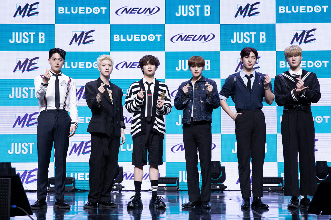 K-pop group Just B poses during an offline conference held for its third EP, “= (Neun),” in Seoul on Wednesday. (Bluedot Entertainment)