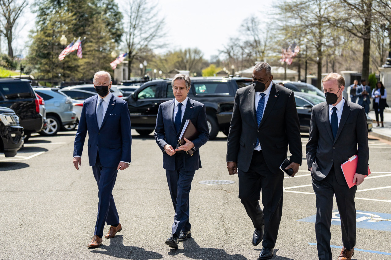 President Joe Biden walks with Defense Secretary Lloyd Austin, Secretary of State Antony Blinken and National Security Adviser Jake Sullivan across West Executive Avenue at the White House, Monday, April 11, 2022, en route to the West Wing. (Official White House Photo by Adam Schultz)