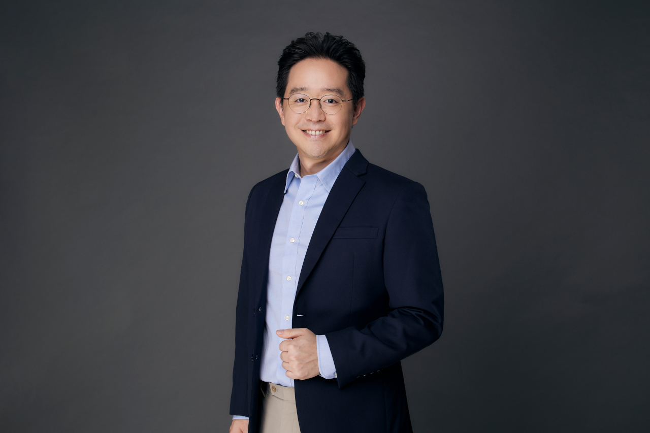 Chung In-young, chief financial officer of Line Man Wongnai (Line Plus)
