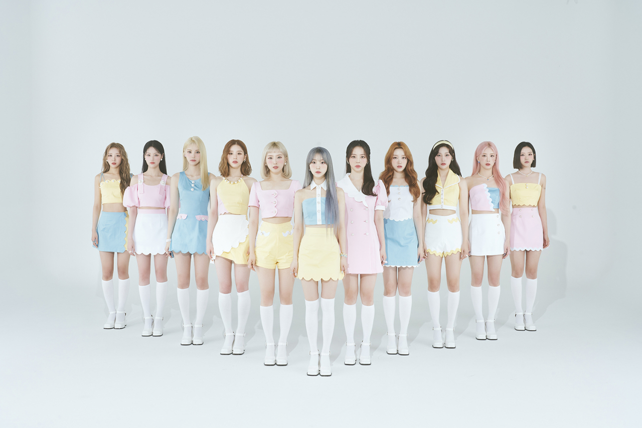Chuu is absent from this group image for Loona's second Japanese EP, 
