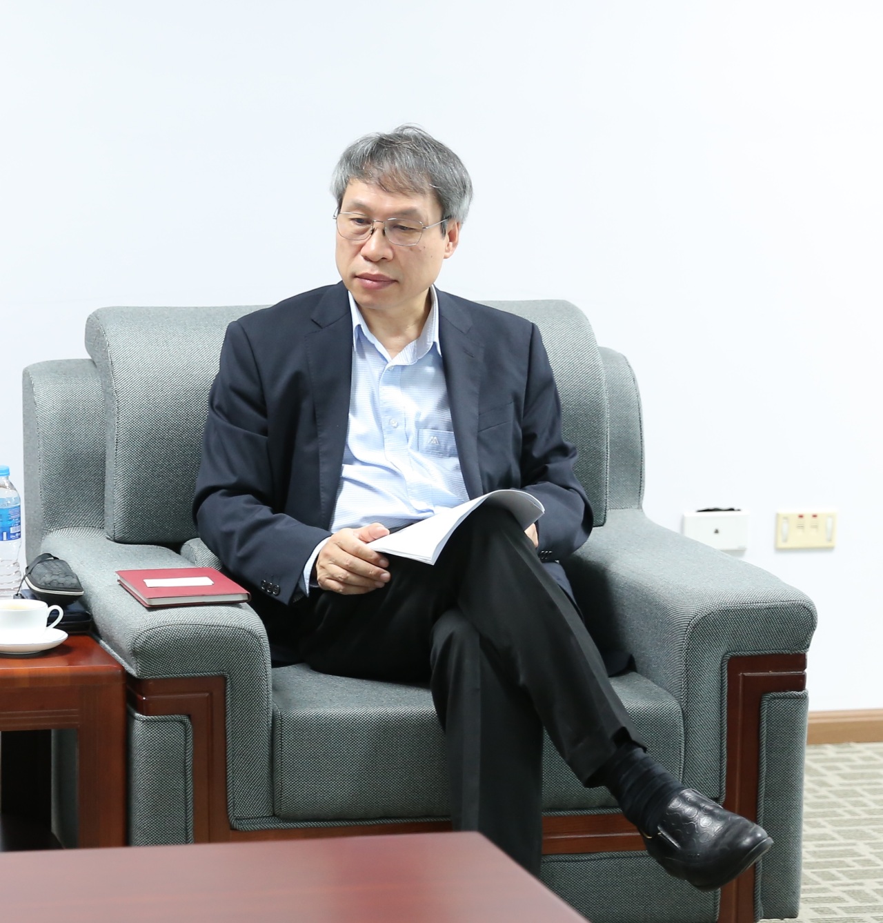 Bui Quang Tuan, Director General of Vietnam Institute of Economics speaks with The Korea Herald in Hanoi on Nov. 23. (The Korea Herald)